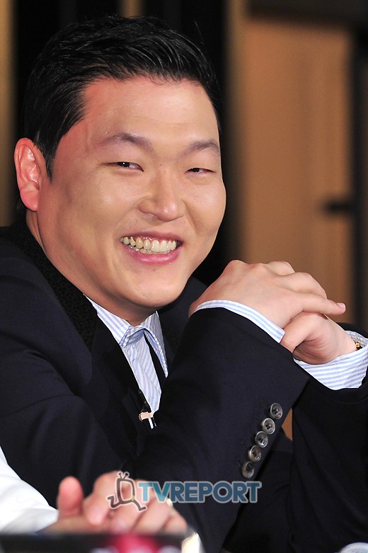 싸이 '강남스타일' 美 유행어 사전 등재…'주요 단어 선정'