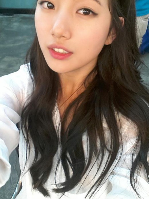 수지 셀카, 우윳빛 미모 드러내 '역시 청순 대명사'