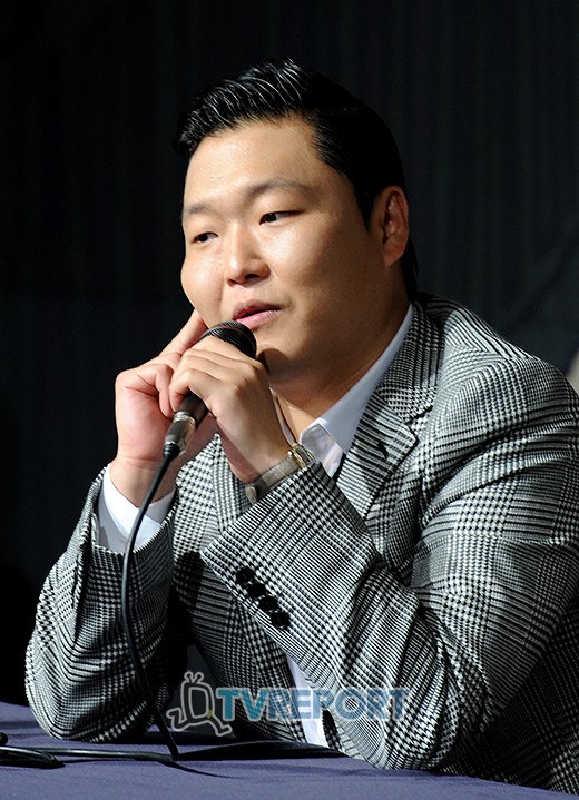 싸이, 빌보드2위 찍다 ‘세계 정상 코앞’