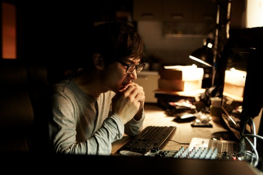 '분노의 윤리학' 순수 훈남 이제훈, 감성 변태로 파격 '변신'