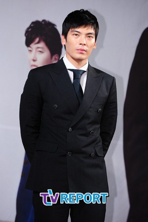 김성오 열애, 미모의 연하 일반인 여친과 만남