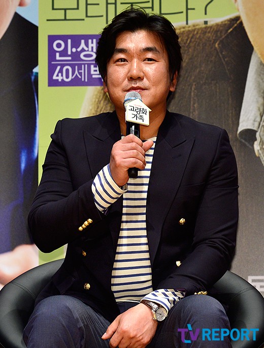 '고령화가족' 윤제문 "나잇값 못한 행동 많이 한다"