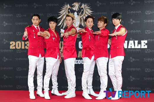 신화 “15년 롱런비결? 욕심내지 않기 때문”
