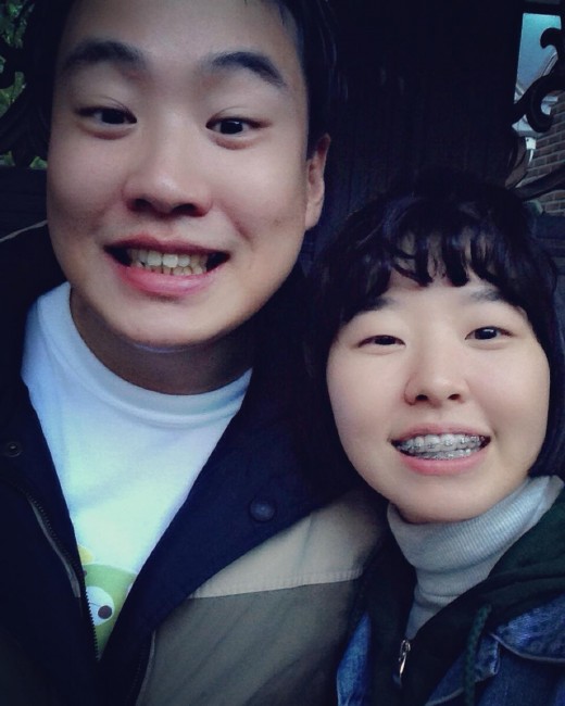 '응팔 新커플' 이민지-안재홍, 우산 없이도 굉장한 케미