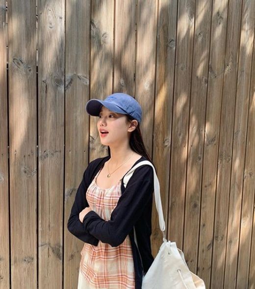 에이프릴 나은, 편안함 속 예쁨 가득 근황 공개