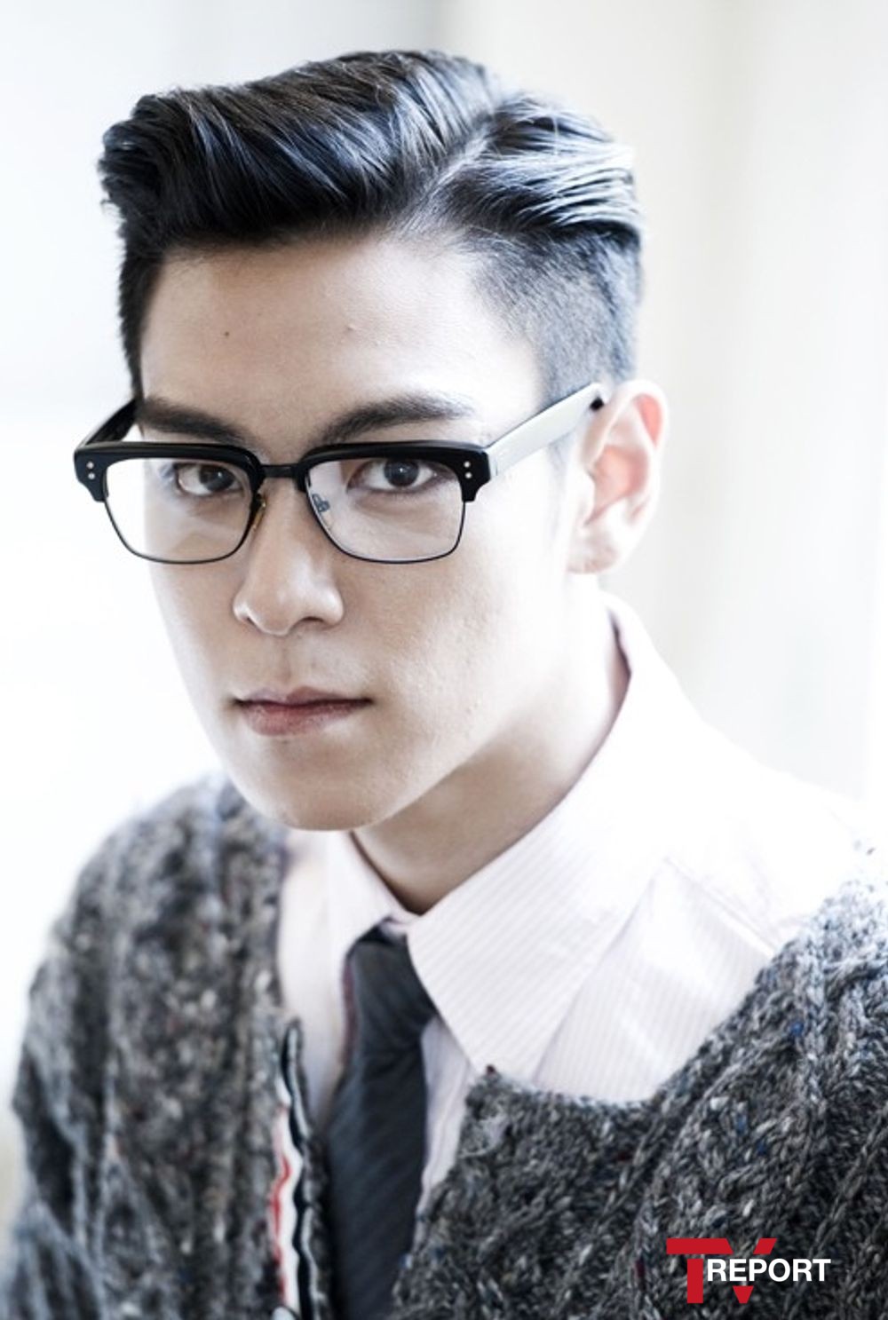 [情報] T.O.P.捐款一億韓元以幫助克服新冠肺炎