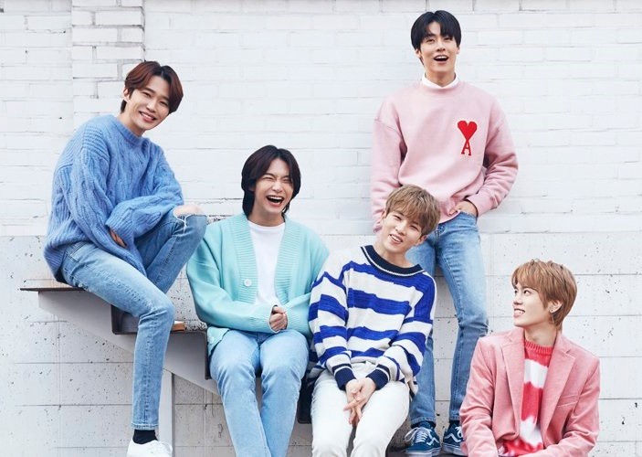엔플라잉, 랜선 버스킹 '랜통라이브' 진행...안방 1열 달군다