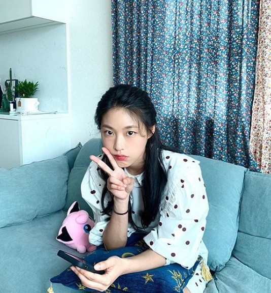 설현, 일상에서도 예쁘다