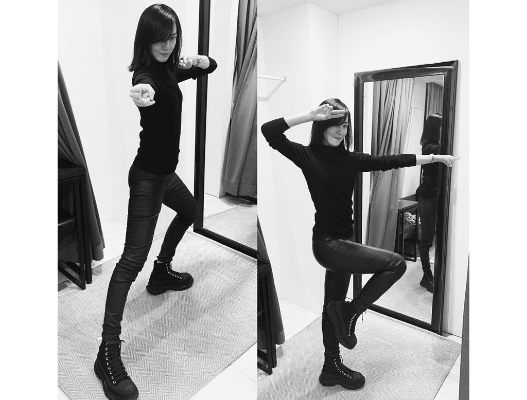 김윤아 "코로나블루 극복 위해 나를 해방…폭주!"