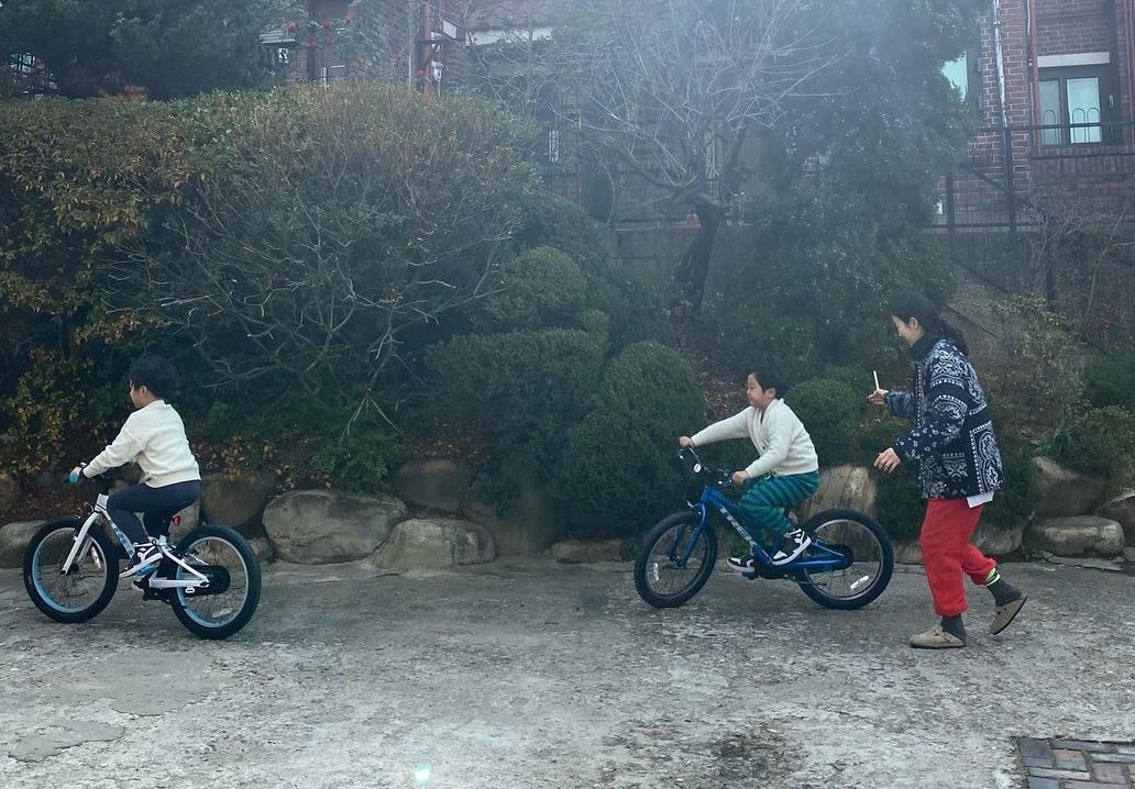 '이휘재♥'문정원, 자전거 타는 서언·서준 보며 안절부절 "드디어 성공"