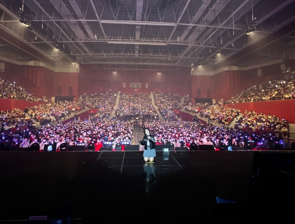"잊지 못할 한 해"...윤하, 역주행 신화 쓰고 콘서트 성료