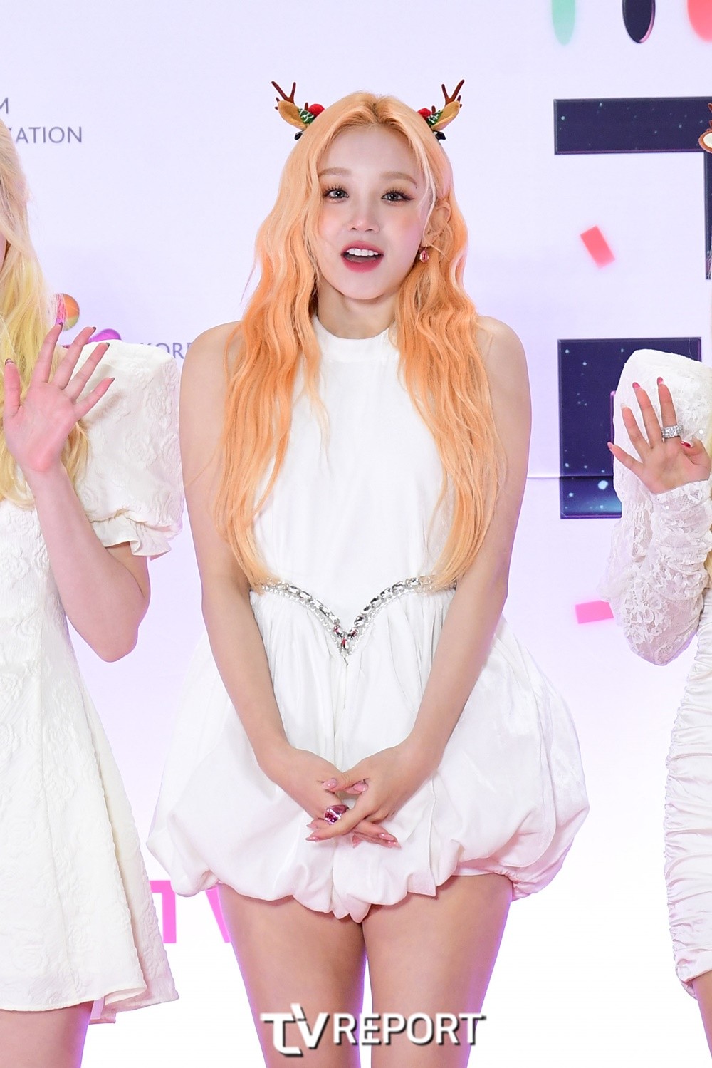 [T포토] 슈화 '아이 추워~'
