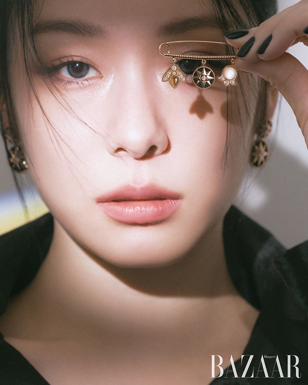 引用:Harper\'s BAZAAR Korea