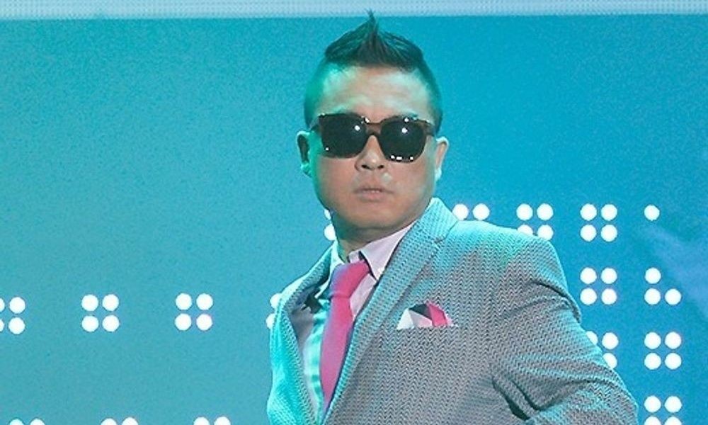 '성폭행 무혐의' 김건모, 6년 자숙 끝에 활동 시작한다