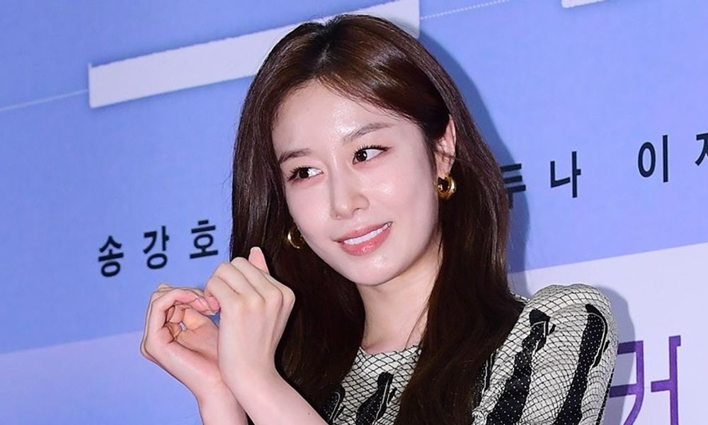 '이혼' 지연, 옆에 동갑내기 남성과? 실루엣 포착 [RE:스타]