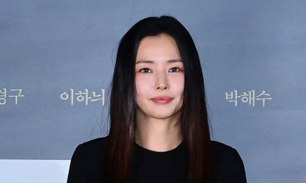 '횡령 불입건' 이하늬, 추가 고발 나왔다…'기획사 미등록'으로 경찰 조사 行