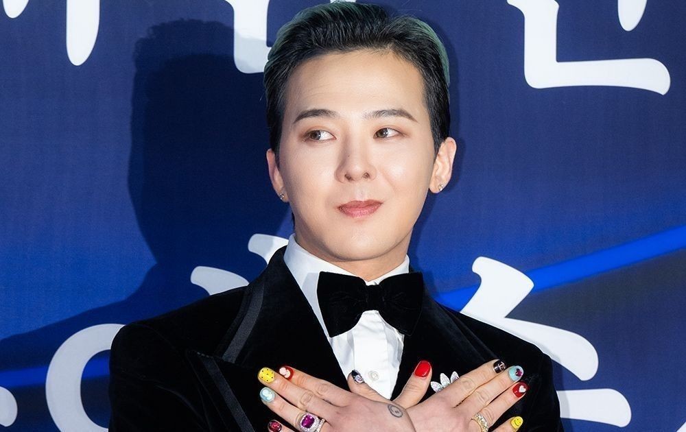 '지드래곤 소속사' 대표, 결국 '작심 발언'..."AI 로봇 아이돌로 대체" - 뉴스 썸네일 이미지