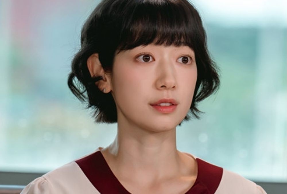 Top 5 Reasons ‘Undercover Miss Hong’ Captivated Asian Audiences: A Must-Watch!