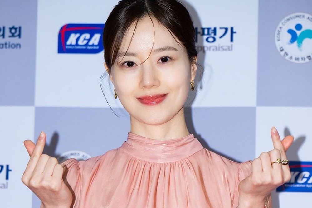 ‘6월 신부’ 문채원, 각종 의혹에 ‘정면 돌파’ 선언…여배우 이미지 다 내려놨다