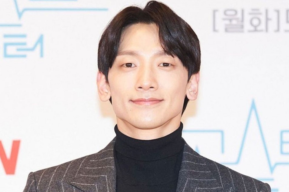 ‘김태희♥’ 비, 결혼 10주년 앞두고 은밀한 취향 공개…”모두 내 여자친구 같아” (‘아근진’)