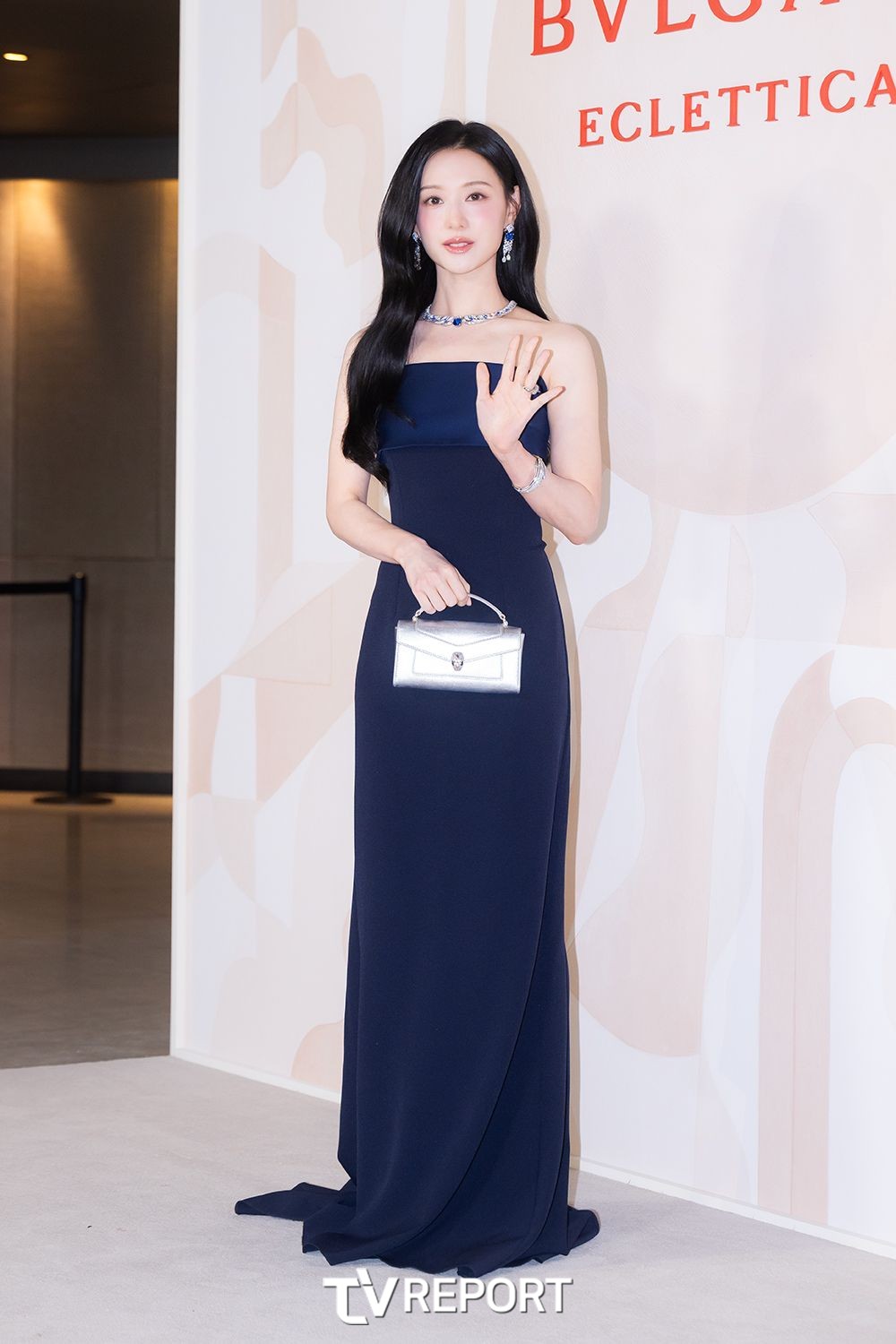 [T포토] 김지원 ‘우아의 극치’