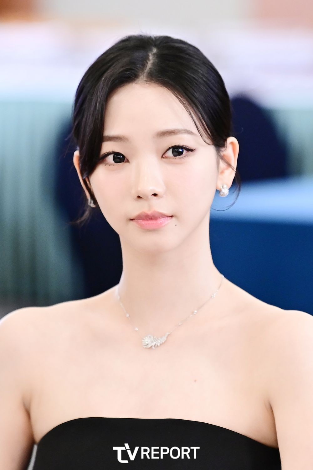 [T포토] 에스파 카리나 ‘얼굴에 눈이 반’