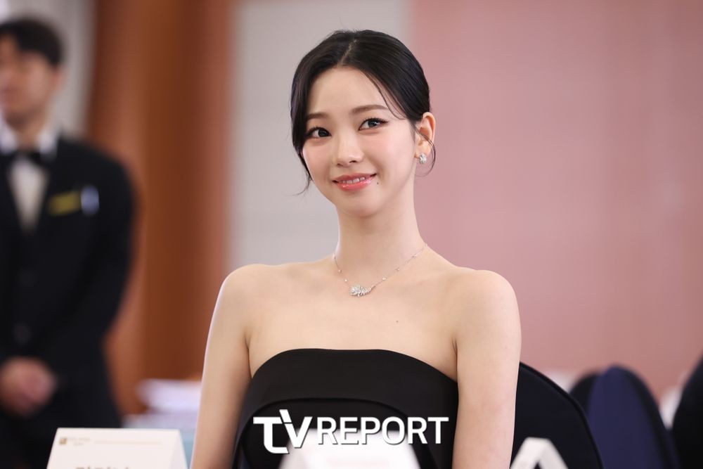 [T포토] 에스파 카리나 ‘싱그러운 미소’