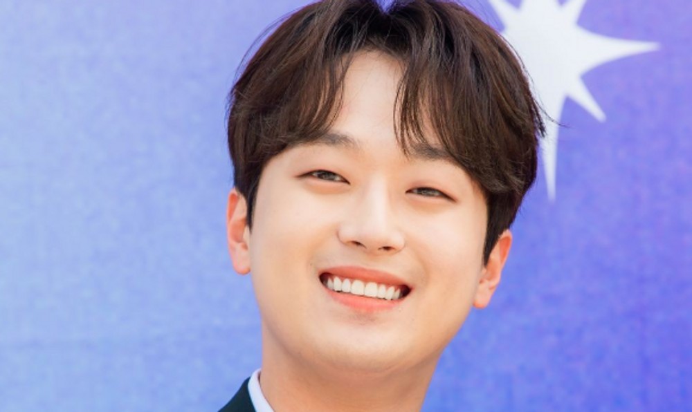 이찬원, 김지유 허공 입맞춤 연기에…”유부남인데 진짜 하는 건 아니죠?” (‘셀럽병사’)