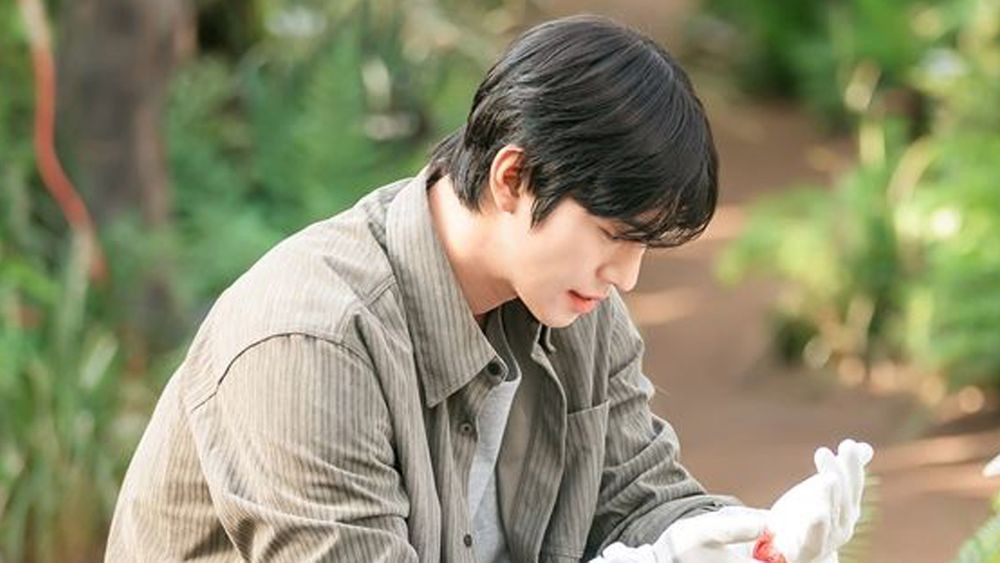 지독한 이별 후유증→실수 연발 전개…180도 달라진 주인공 모습으로 반등 노리는 韓 드라마