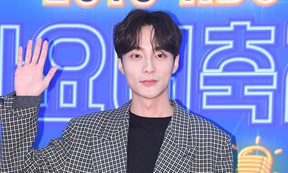 로이킴, 군 복무 이후 비위 끝판왕 됐다…”해병대서 나방도 구워 먹어” (‘라스’)