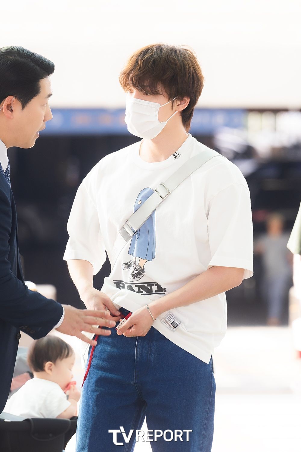 [T포토] 세븐틴 디노 ‘막내는 설명이 필요해’