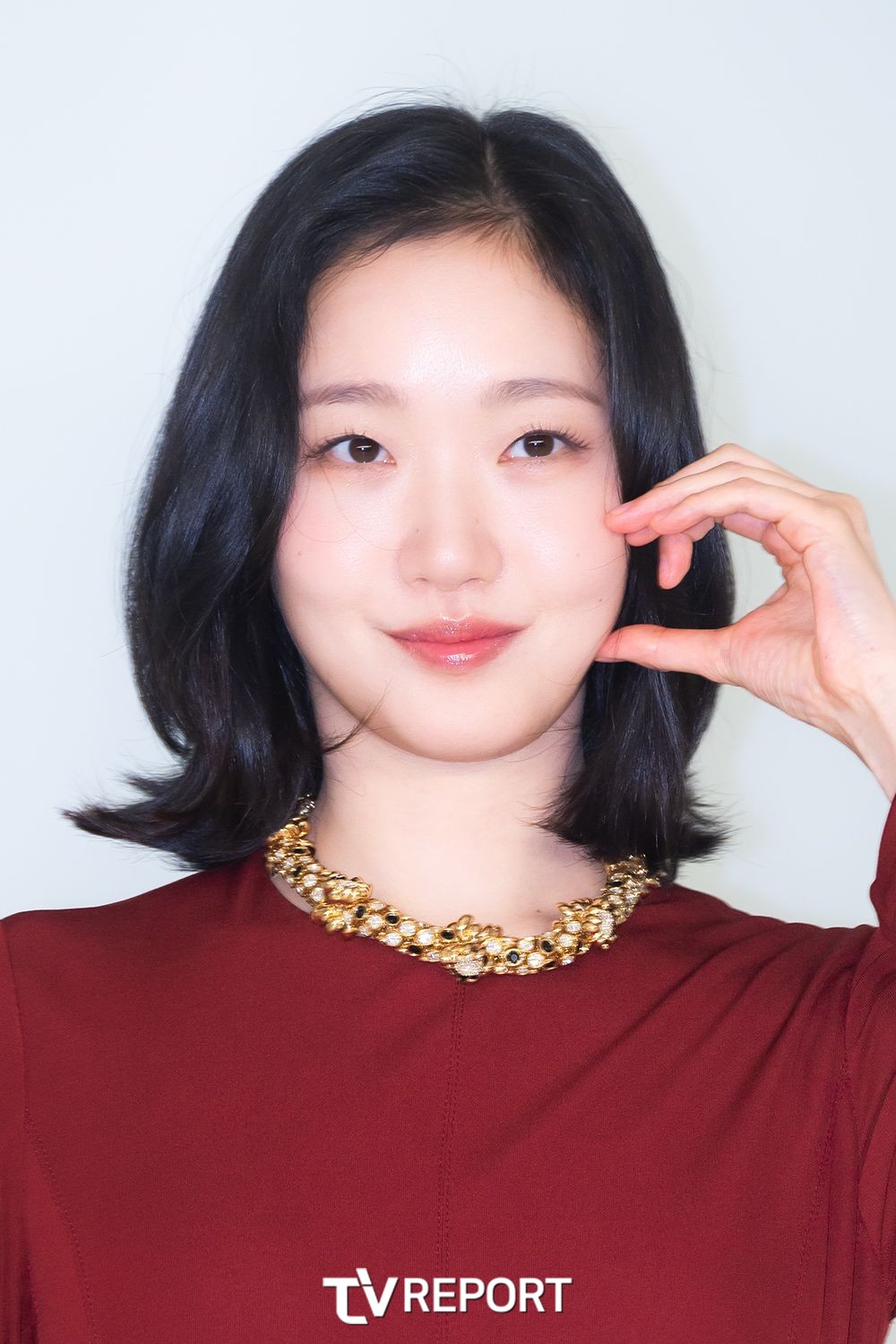 [T포토] 김고은 ‘깜찍 볼하트’