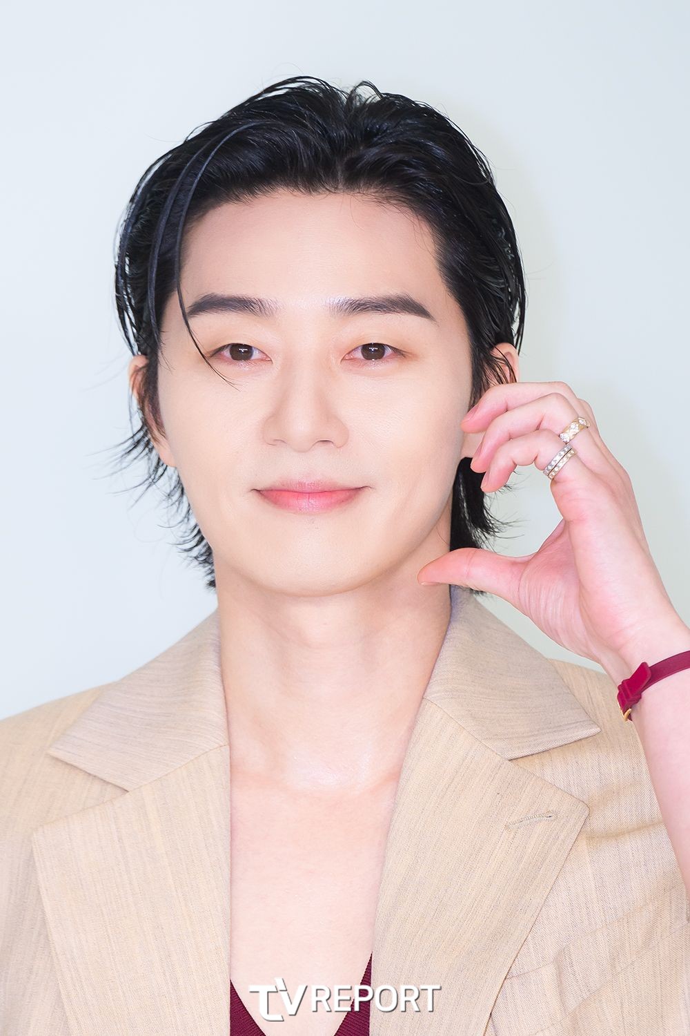 [T포토] 박서준 ‘볼하트는 기본’
