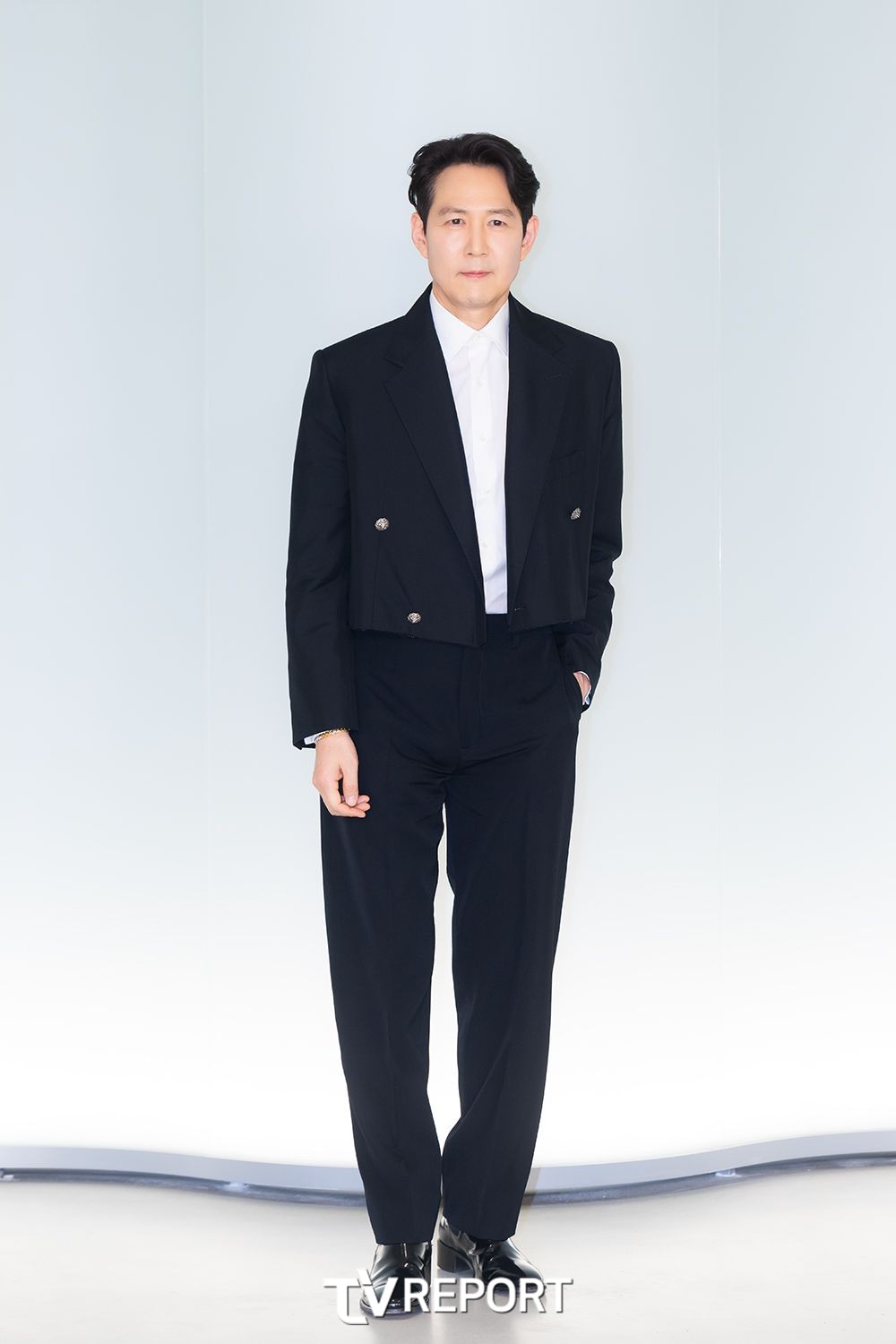 [T포토] 이정재 ‘올블랙 시크’