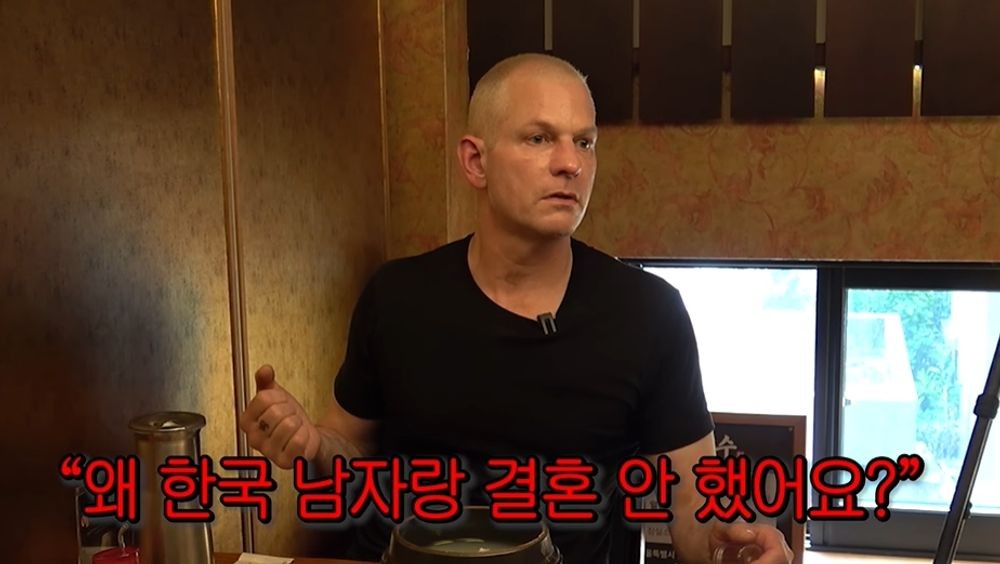 전소미 父, 편견에 힘들었다 “혼인신고 때 왜 韓 남자와 결혼 안 하냐고” [RE:뷰]
