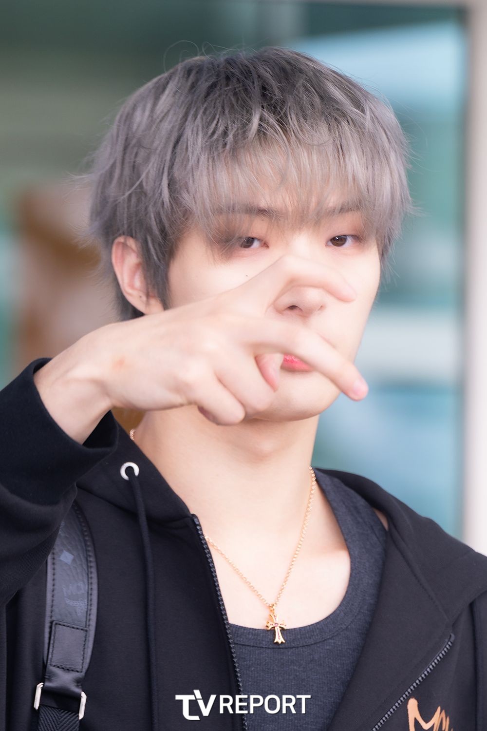 [T포토] 에이티즈 민기 ‘에이티니, 사랑해’