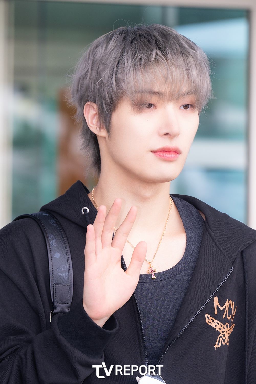 [T포토] 에이티즈 민기 ‘에이티니, 오빠 왔다’