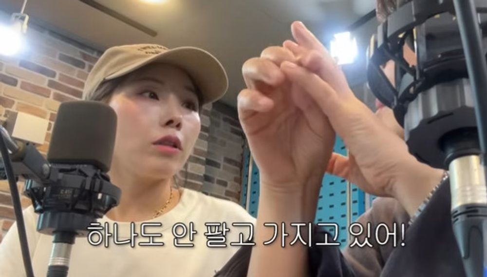 신봉선 “퀴즈 프로그램서 1등, ‘황금 열쇠’ 받아…예전엔 인정 넘쳐” [RE:뷰]