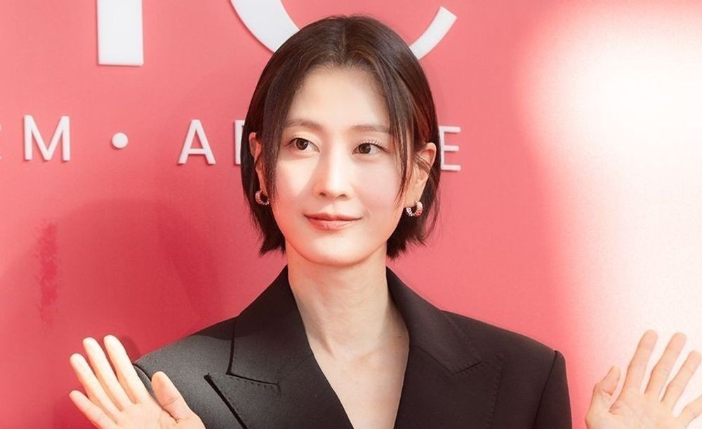 이현이, 아들 교육 위해 ‘3주 1300만 원’ 美 영재 캠프 보내…”합리적인 가격” [RE:뷰]