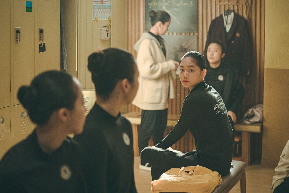 개봉 당시 11만→역주행 돌풍...역대급 힐링 감성으로 차트 휩쓴 '한국 영... - 뉴스 썸네일 이미지