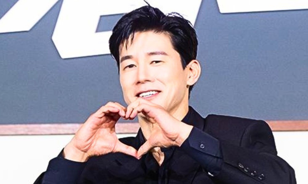 김무열, ‘참교육’ 대박 이어 터진 미담…후배까지 챙기는 ‘참선배’