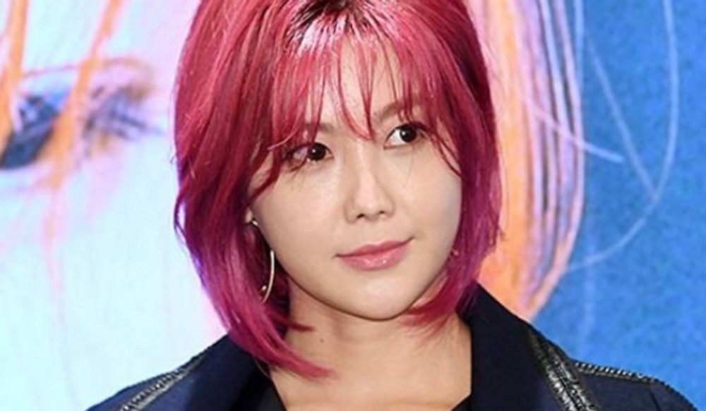 솔비, 해외서 미술로 대박 났다더니…”번 돈은 음반 내며 허공에 날리는 중” (‘라스’)