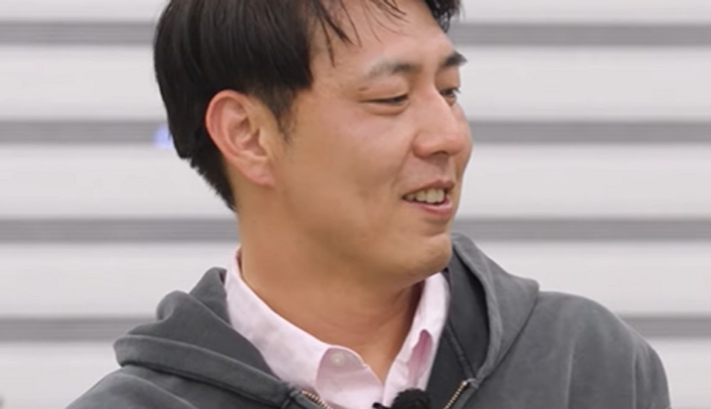 ‘나솔’ 32기 영수, 다대일 데이트서 실언 찬물…”16살 반려견? 마음의 준비 하겠네”