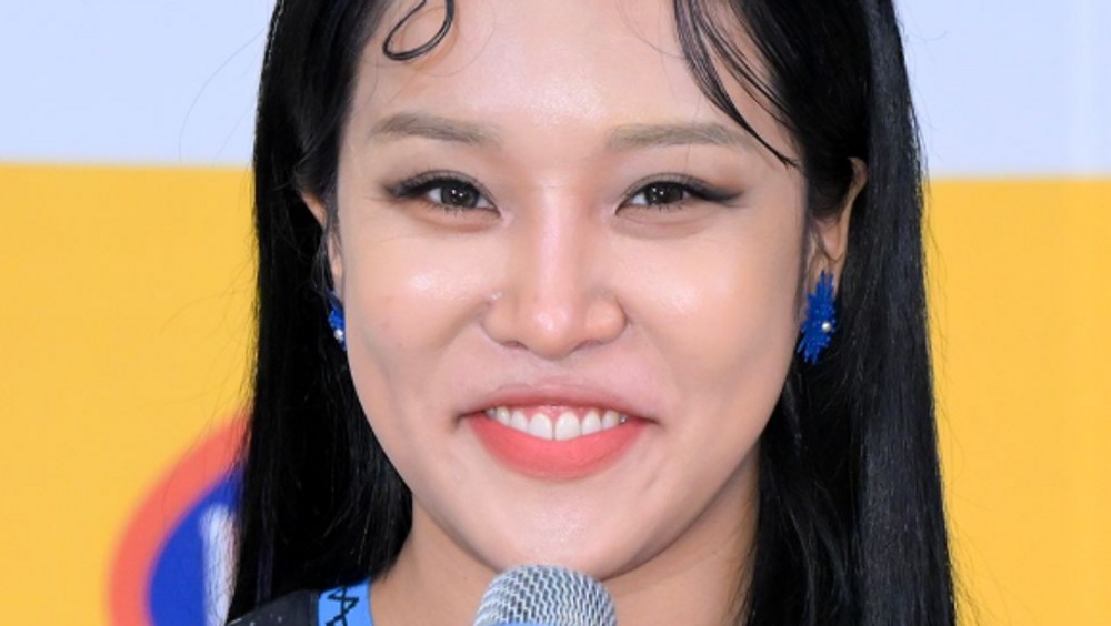 랄랄, 집 외벽에 말벌 떼 출몰…119 불러도 해결 어려운 상황에 ‘난감’ [RE:스타]