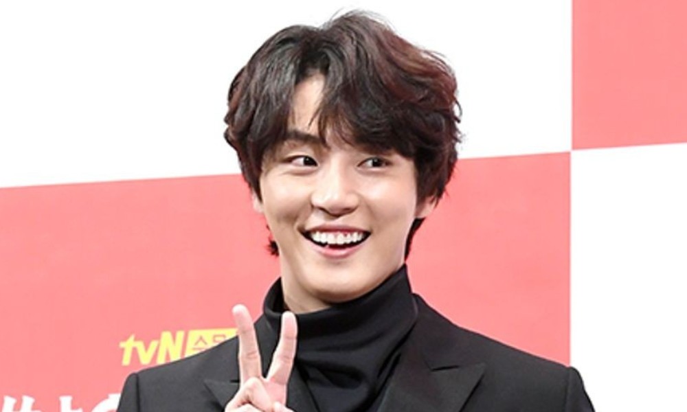 윤시윤, ‘시청률 49.3%’ 김탁구 잘릴 뻔했다…”작가·감독 모두가 반대” (‘라스’)