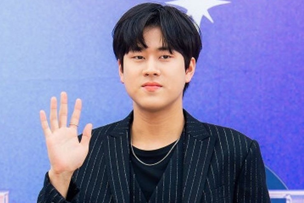 이무진, 촬영 도중 돌발 행동→제작진 긴급 투입..."예능 한다고 까불었... - 뉴스 썸네일 이미지