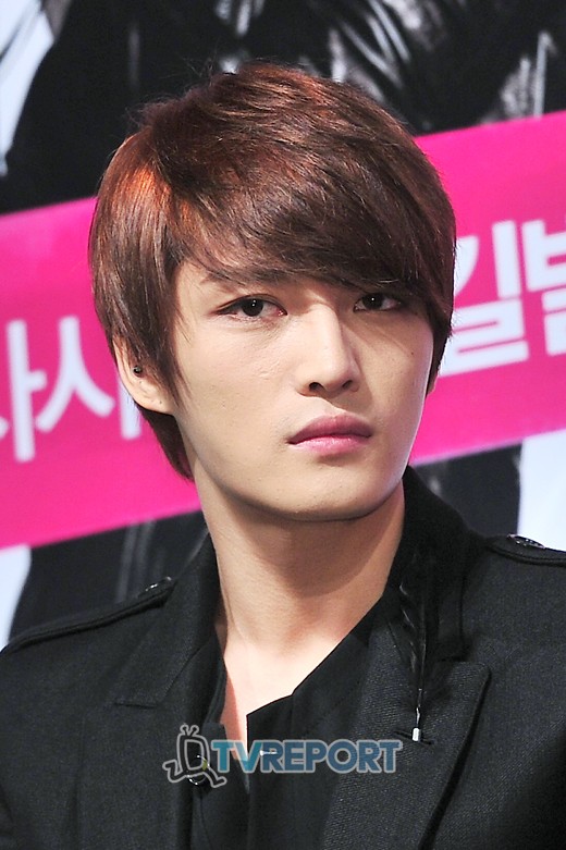 '자칼' 김재중, 11月 여심 사로잡을 것 같은 남배우 1위