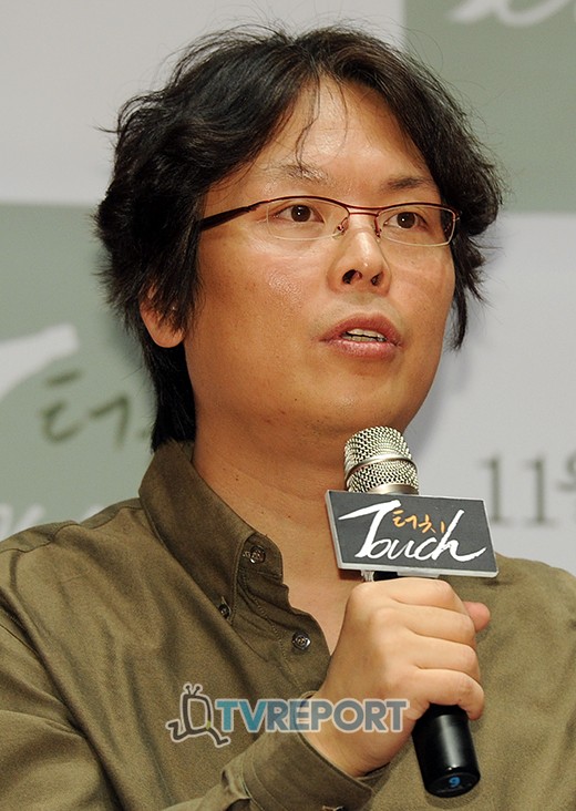 '터치' 민병훈 감독, 퐁당퐁당 상영에 분노 '종영' 선언