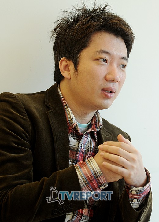 '늑대소년' 조성희 감독 "정산은 아직..살짝 기대돼"