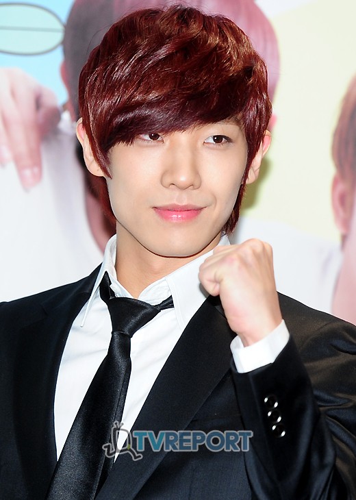 이준, 심경글 공식입장 "바쁜 스케줄 고충…소속사 부실"